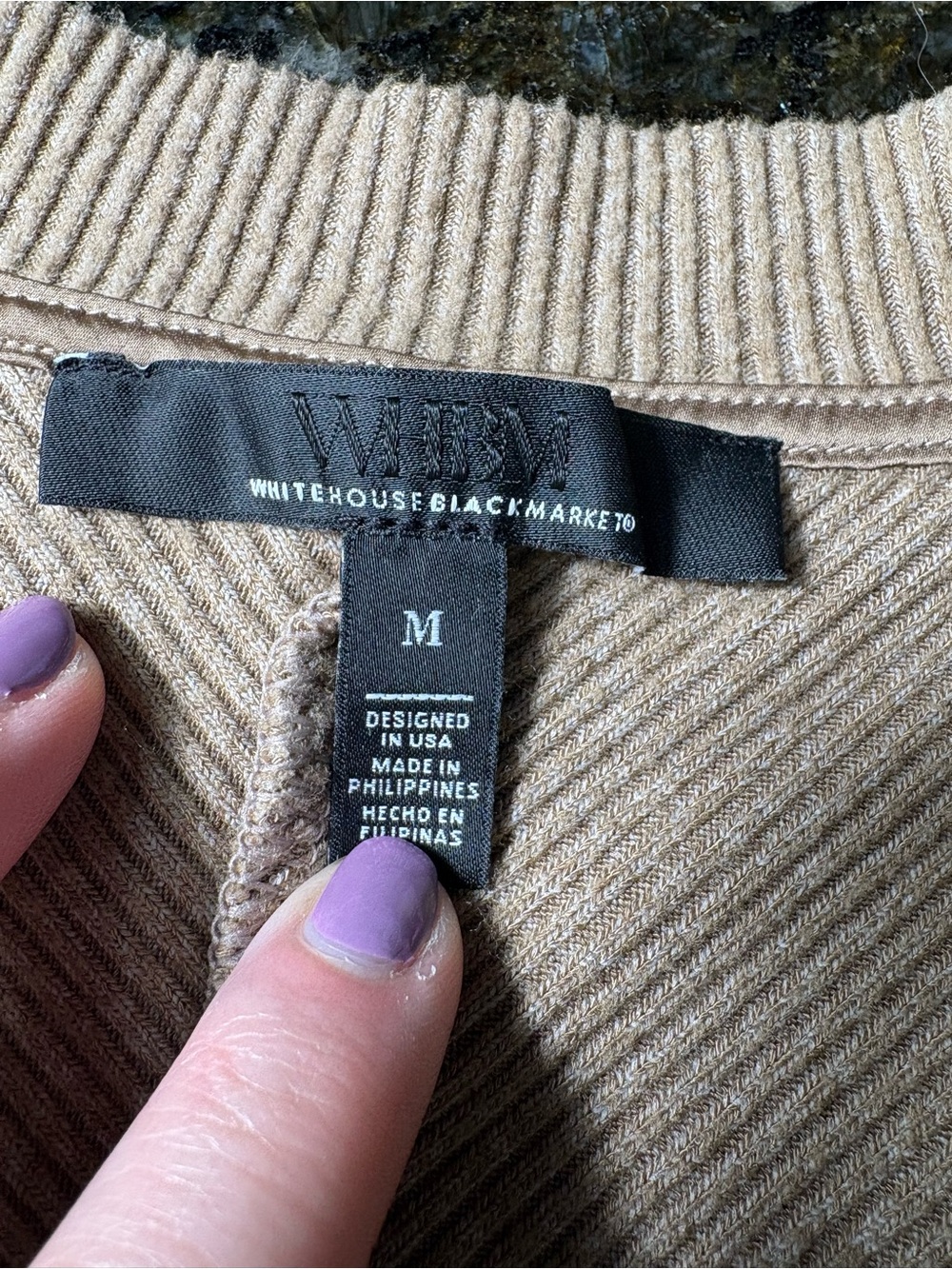 White House Black Market Ribbed V-Neck Sweater in Camel - Picture 7 of 8